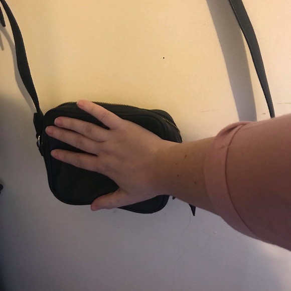 Kate Spade NEW black purse - Picture 3 of 4